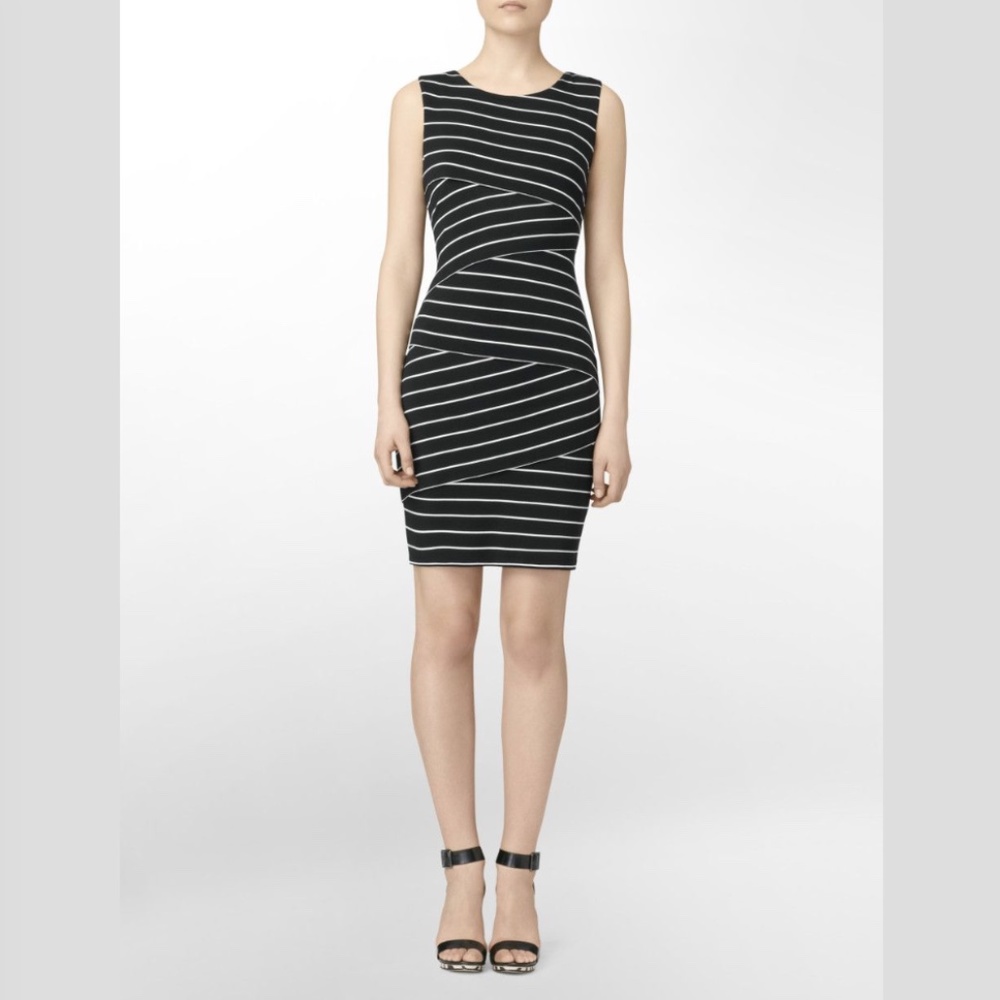 CALVIN KLEIN Dress ~ 10 ~ Tiered Asymmetrical